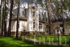 Элитный объект в Москве по адресу: Сосновый бор от агентства элитной недвижимости Finch
